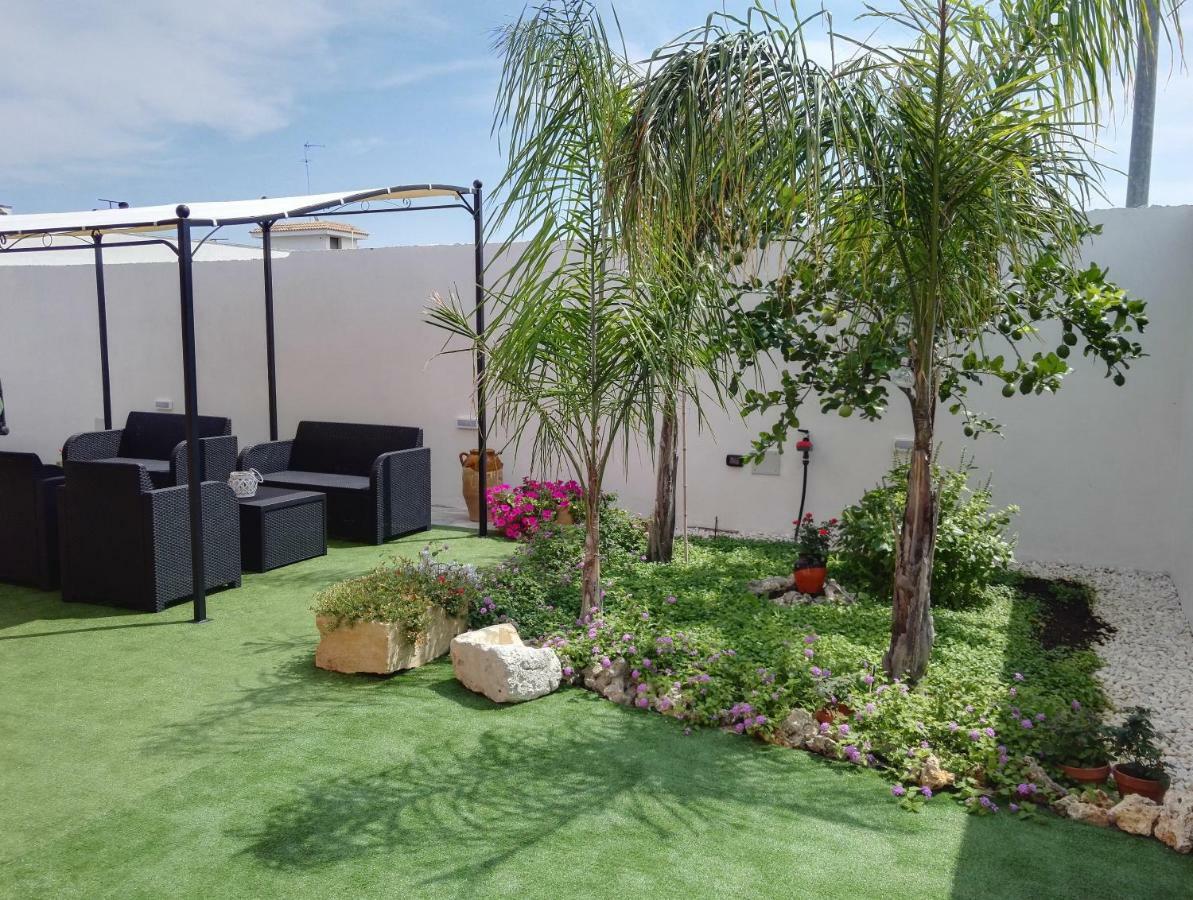 Il Grillo Parlante Bed and Breakfast Surbo Buitenkant foto